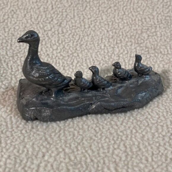 Michael Ricker Pewter Duck and Ducklings Figurine Vintage Signed Early 80's - Picture 1 of 8